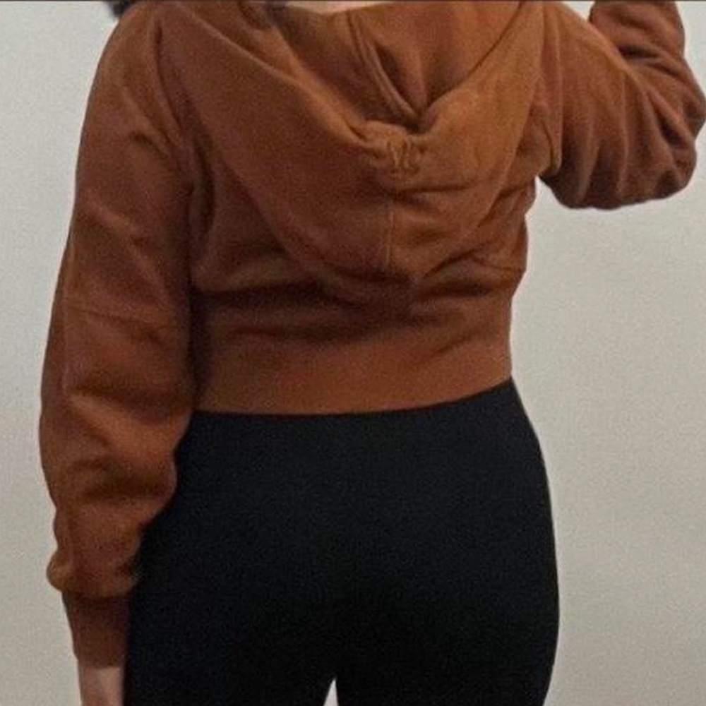 Lululemon scuba - Picture 2 of 2